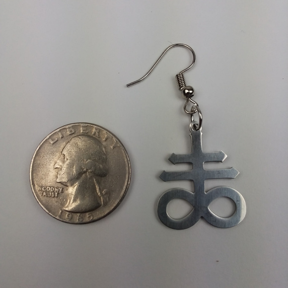 Leviathan Cross Stainless Steel 2pcs Earrings Set - Picture 2 of 2